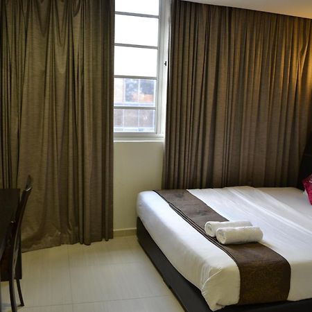 Eazy Hotel At Ampang Batu Empat Ngoại thất bức ảnh