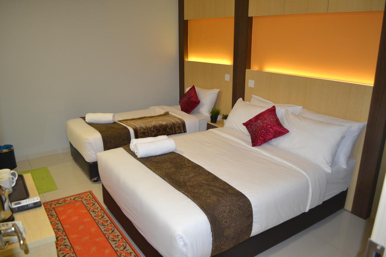 Eazy Hotel At Ampang Batu Empat Ngoại thất bức ảnh