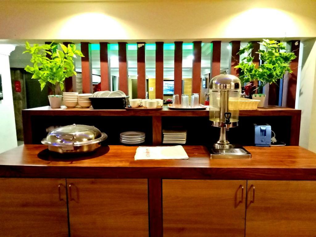 Eazy Hotel At Ampang Batu Empat Ngoại thất bức ảnh