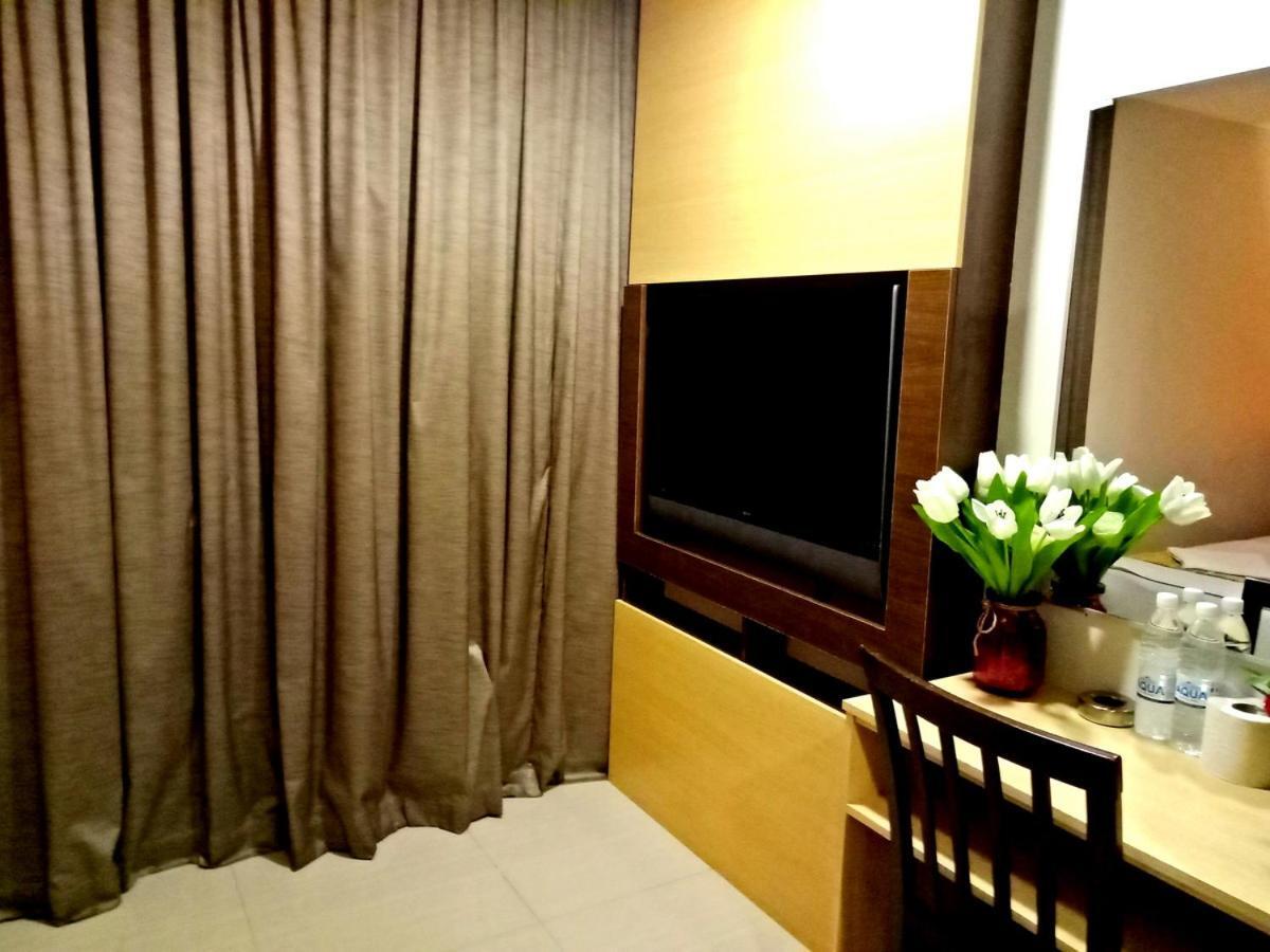 Eazy Hotel At Ampang Batu Empat Ngoại thất bức ảnh